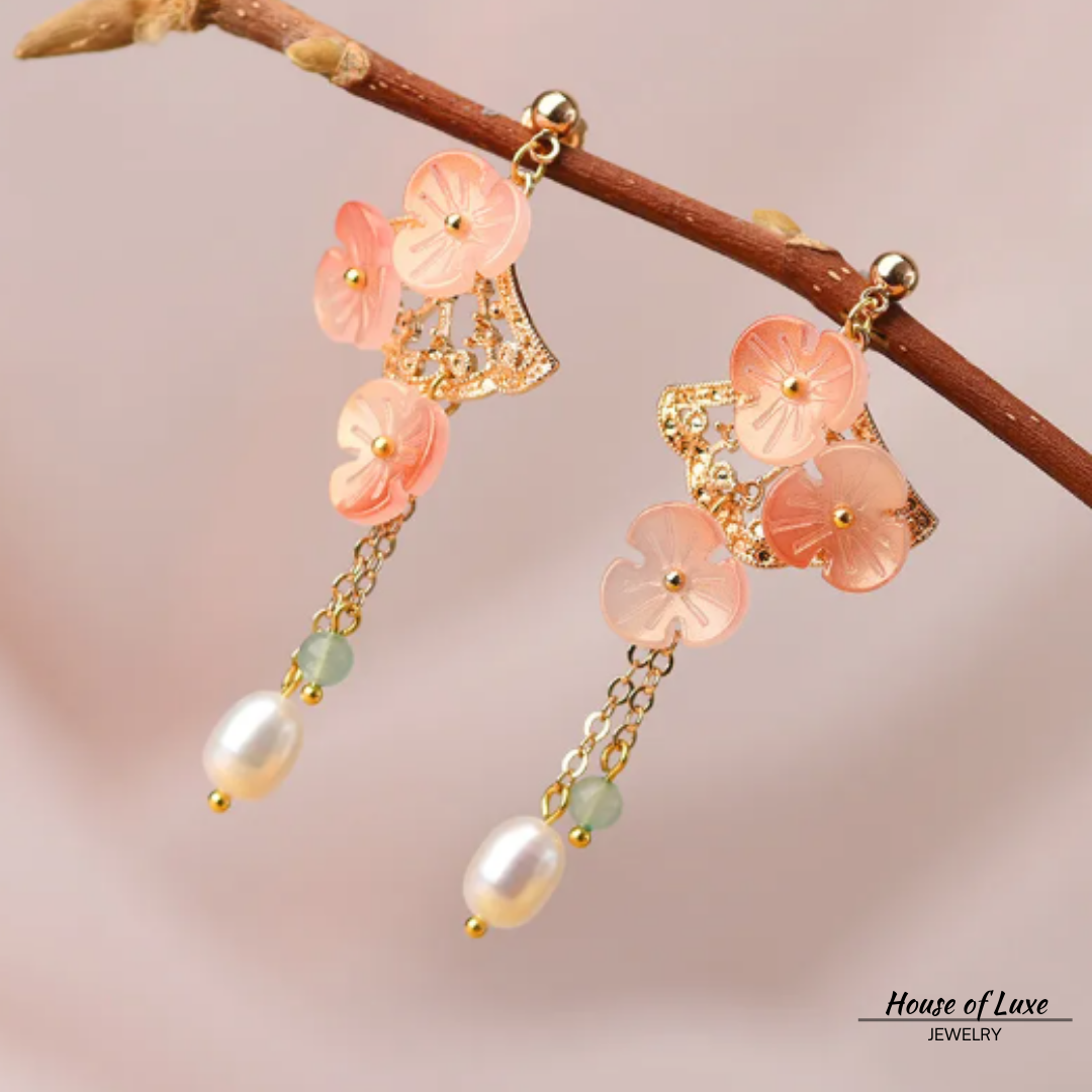 ELEGANT MORI EARRINGS