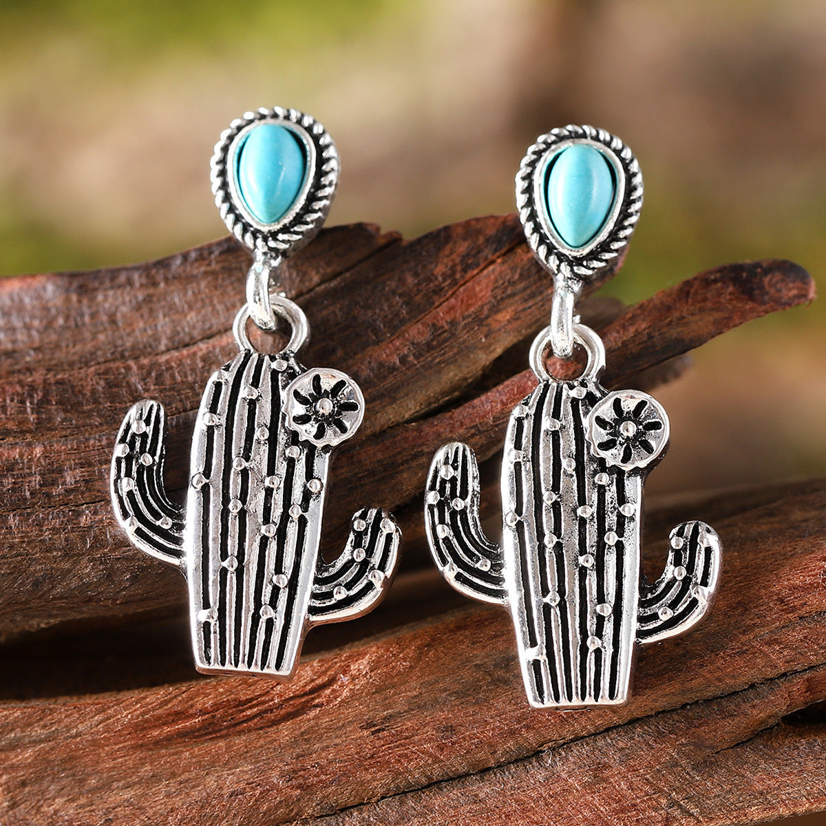 VINTAGE CACTUS TURQUOISE EARRINGS