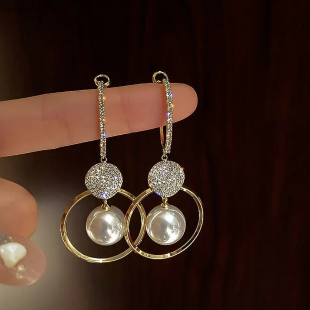 LUXURY PEARL EARRINGS