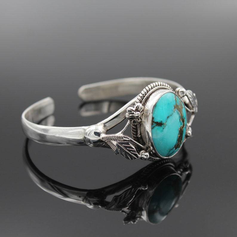 BOHEMIAN VINTAGE TURQUOISE BRACELET