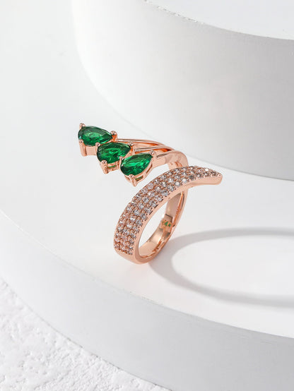 VINTAGE ZIRCON TEARDROP RING