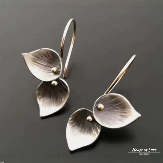 ANTIQUE LEAF DROP EARRINGS