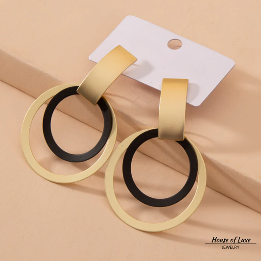 RETRO GOLDEN HOOP EARRINGS